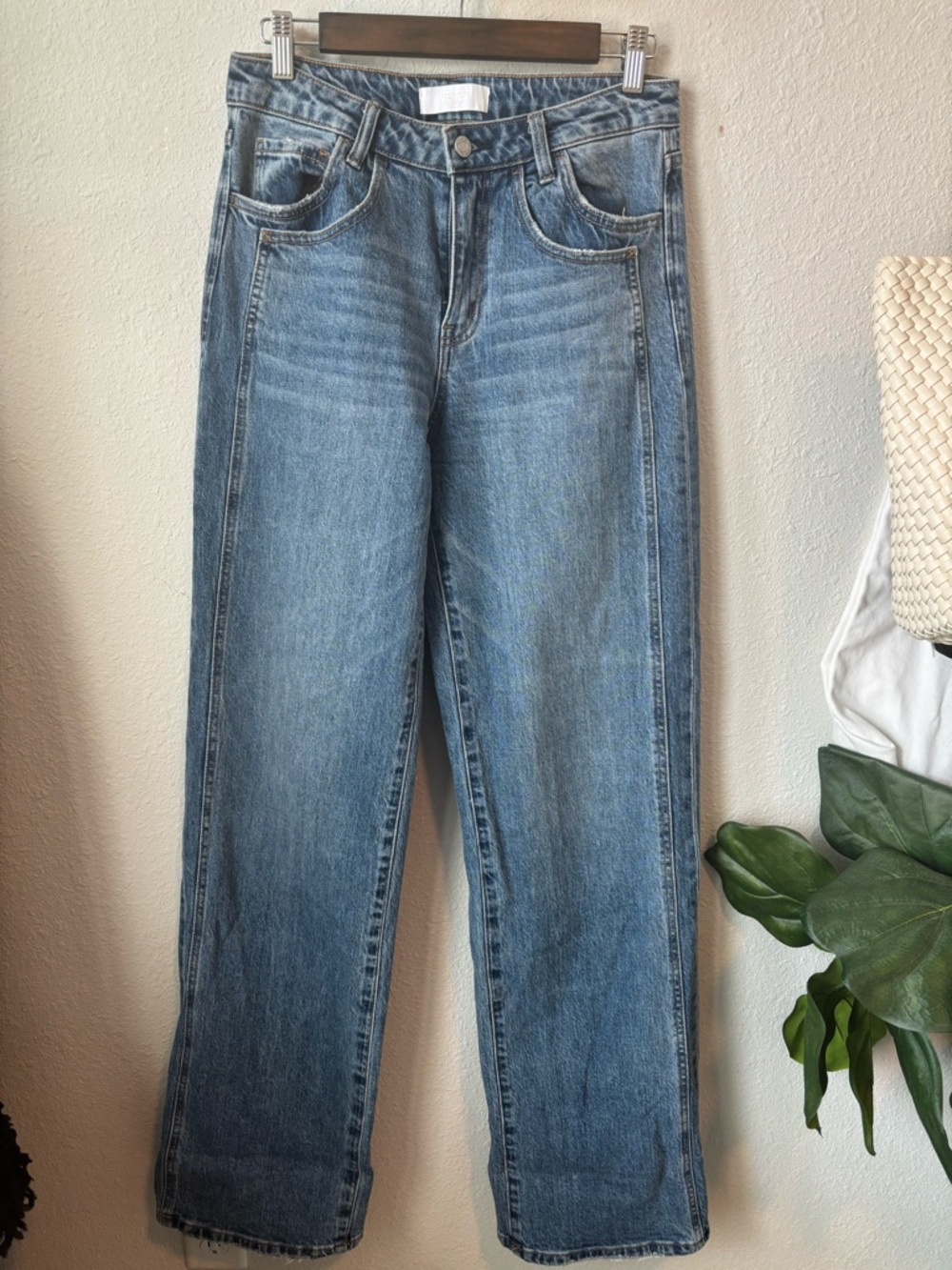 VERVET Blue Denim Jeans with Faded Medium Wash